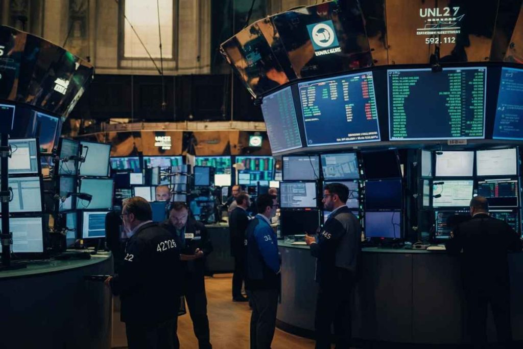 Borsa europea in altalena: Francoforte guadagna lo 0,27%