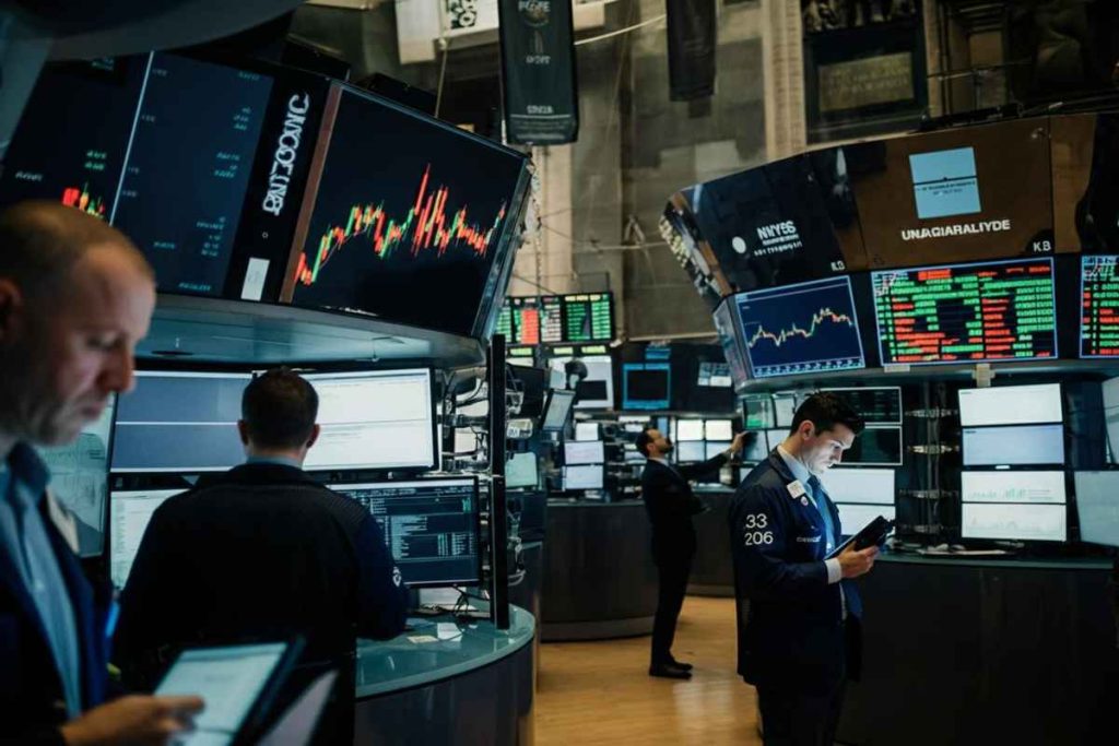 Borsa europea in calo: Parigi segna un -1,65% alla chiusura