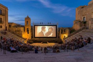 Michael Douglas in arrivo: il Taormina Film Festival si prepara a brillare