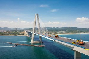 Salvini annuncia: il Ponte sarà percorribile tra 7 anni, siamo alle battute finali