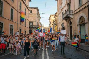 Scopri il calendario Pride 2025 in Italia: eventi imperdibili in città da celebrare
