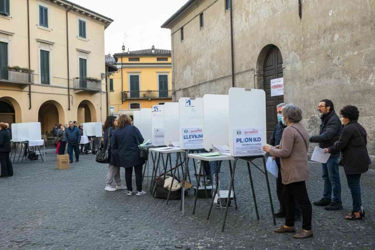 Affluenza alle amministrative: il 37% degli elettori si è già espresso alle 23