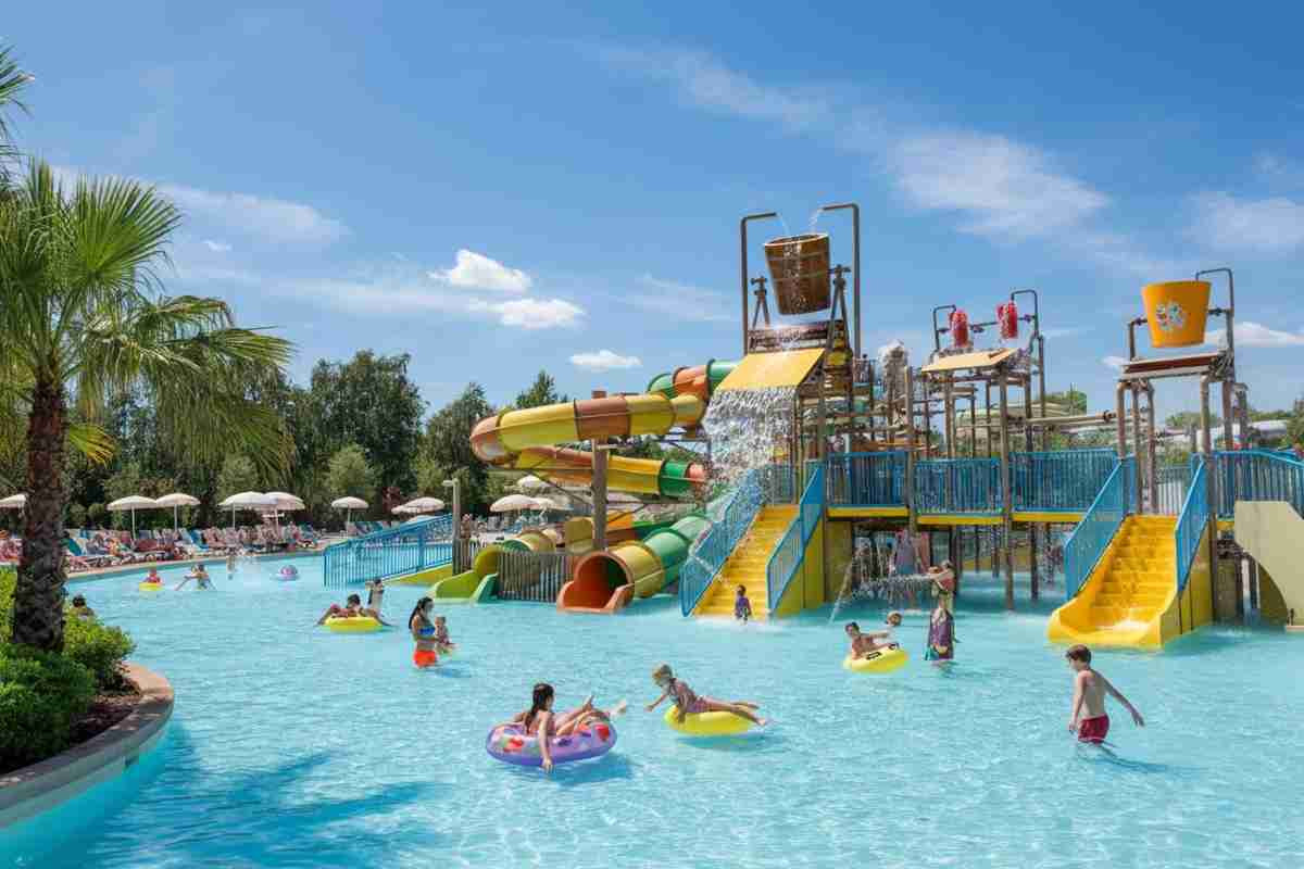 Aqua World riapre: scivoli e divertimento per un'estate da record con 150mila visitatori attesi