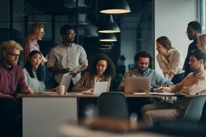 Assolavoro: il mondo del lavoro cambia, 500 mila impiegati e un terzo a tempo indeterminato