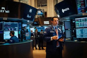Borsa europea in altalena: i dazi mettono alla prova i mercati
