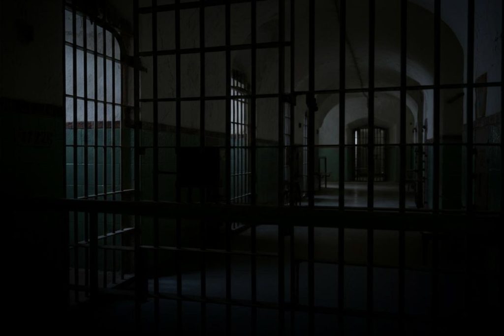 Detenuta trans denuncia violenza in carcere: avviata un'inchiesta su quattro uomini