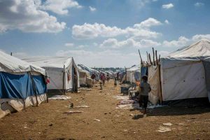 Emergenza globale: 122 milioni di sfollati forzati nel mondo secondo l'Sos Unhcr