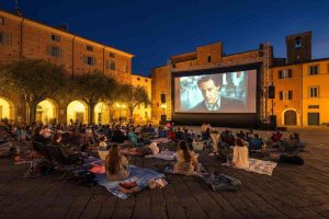 Firenze celebra 30 anni di laureati con una proiezione speciale e Pieraccioni protagonista