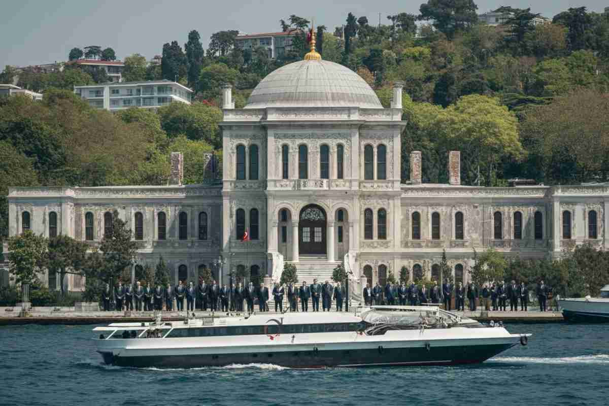 Funzionari europei in visita a Istanbul: cosa significa per l'Ucraina e l'Italia