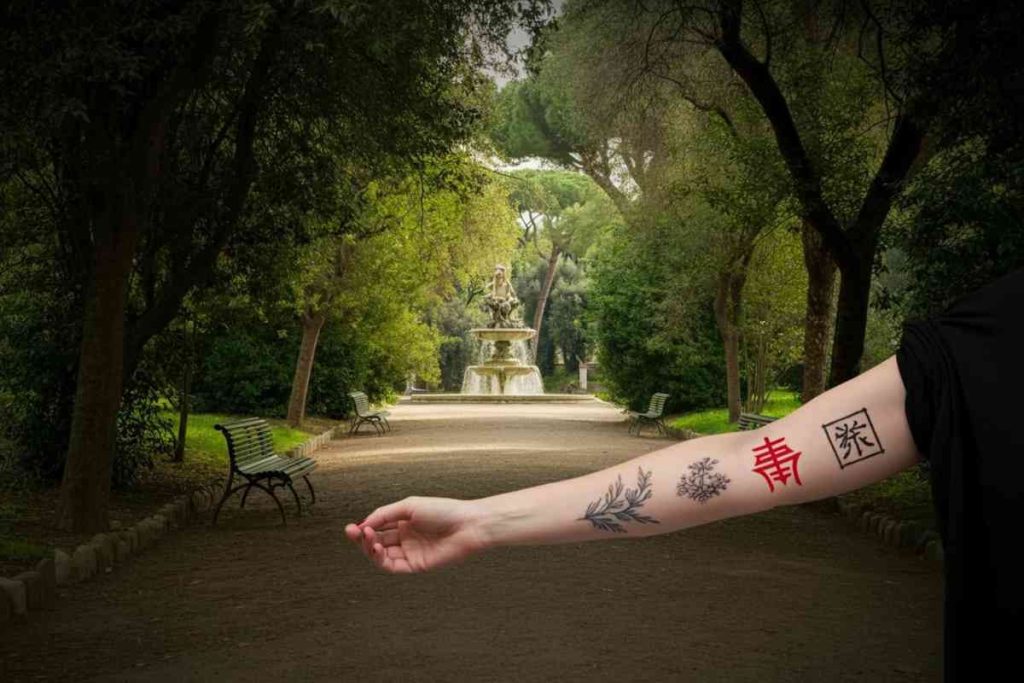 Identità misteriosa: la donna trovata morta a villa Pamphili e i suoi tre enigmatici tatuaggi