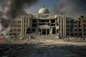 Israele colpisce il ministero della Difesa iraniano a Isfahan: tensioni in aumento