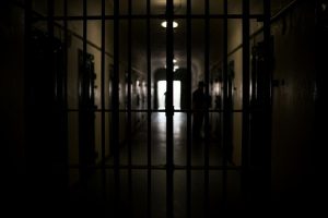 Killer delle escort aggredito in carcere: olio bollente in faccia per Vasile Frumuzache