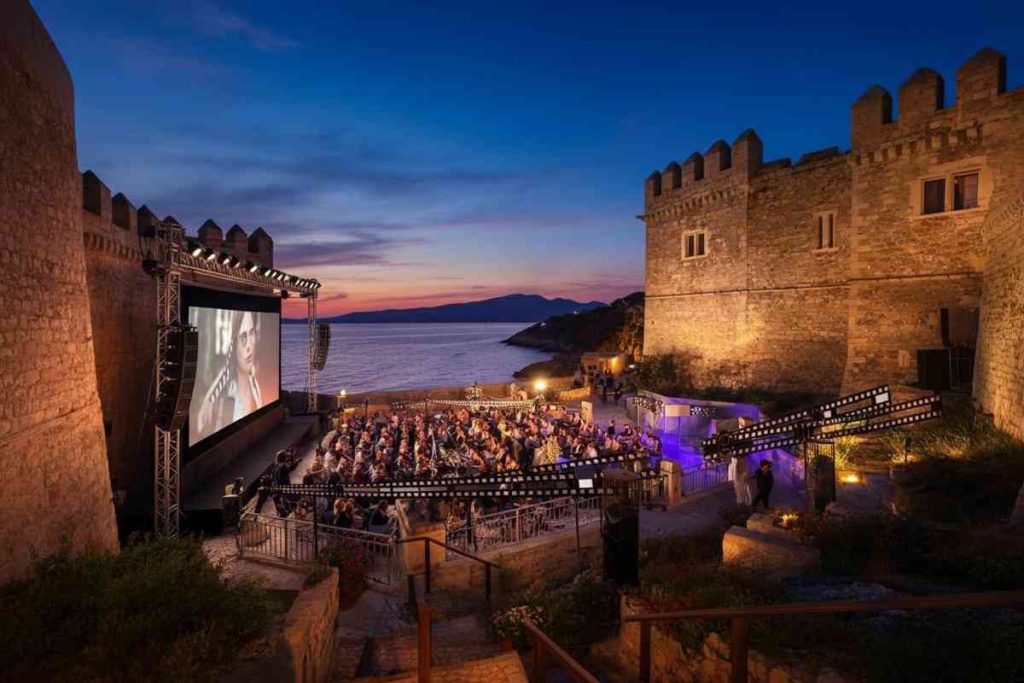 L'Ischia Film Festival: un viaggio tra cinema e grandi nomi da Capuano a Marcia Gay Harden