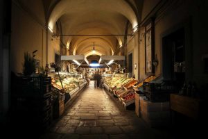 Meloni sottolinea l'importanza dell'industria di marca per l'economia italiana