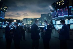 Milano in rosso: il Ftse Mib segna un calo dell'0,8% all'apertura