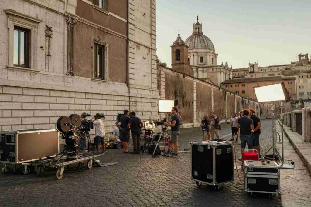 Monica Guerritore svela la sua interpretazione autentica di Magnani sul set