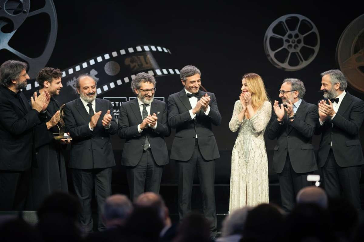Pellicola d'Oro: un viaggio da Sorrentino a Sandrelli nella magica premiazione di Roma