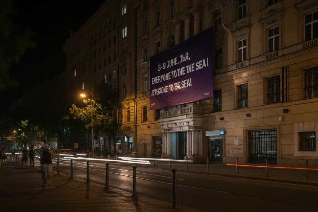 Roma, il messaggio provocatorio della Cgil: «8-9 giugno, tutti al mare!»