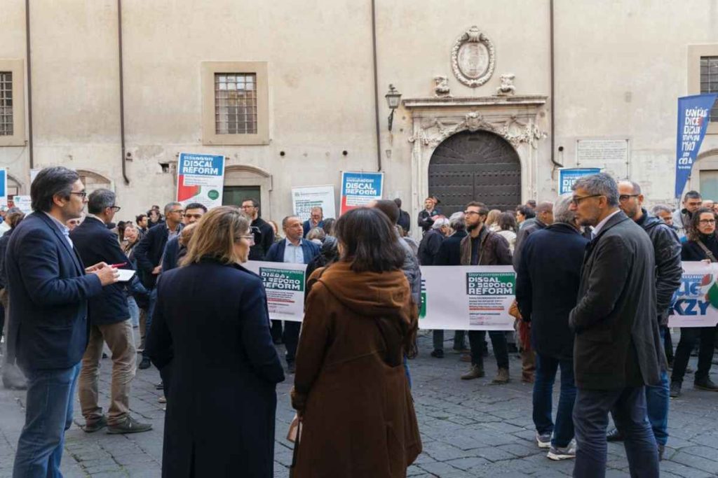 Salvini: la Lega punta a una pace fiscale duratura