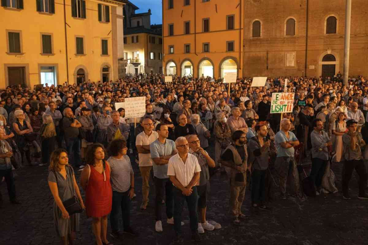 Vannacci contro il Pride: la provocazione che accende il dibattito sulla guerra e i diritti LGBTQ+