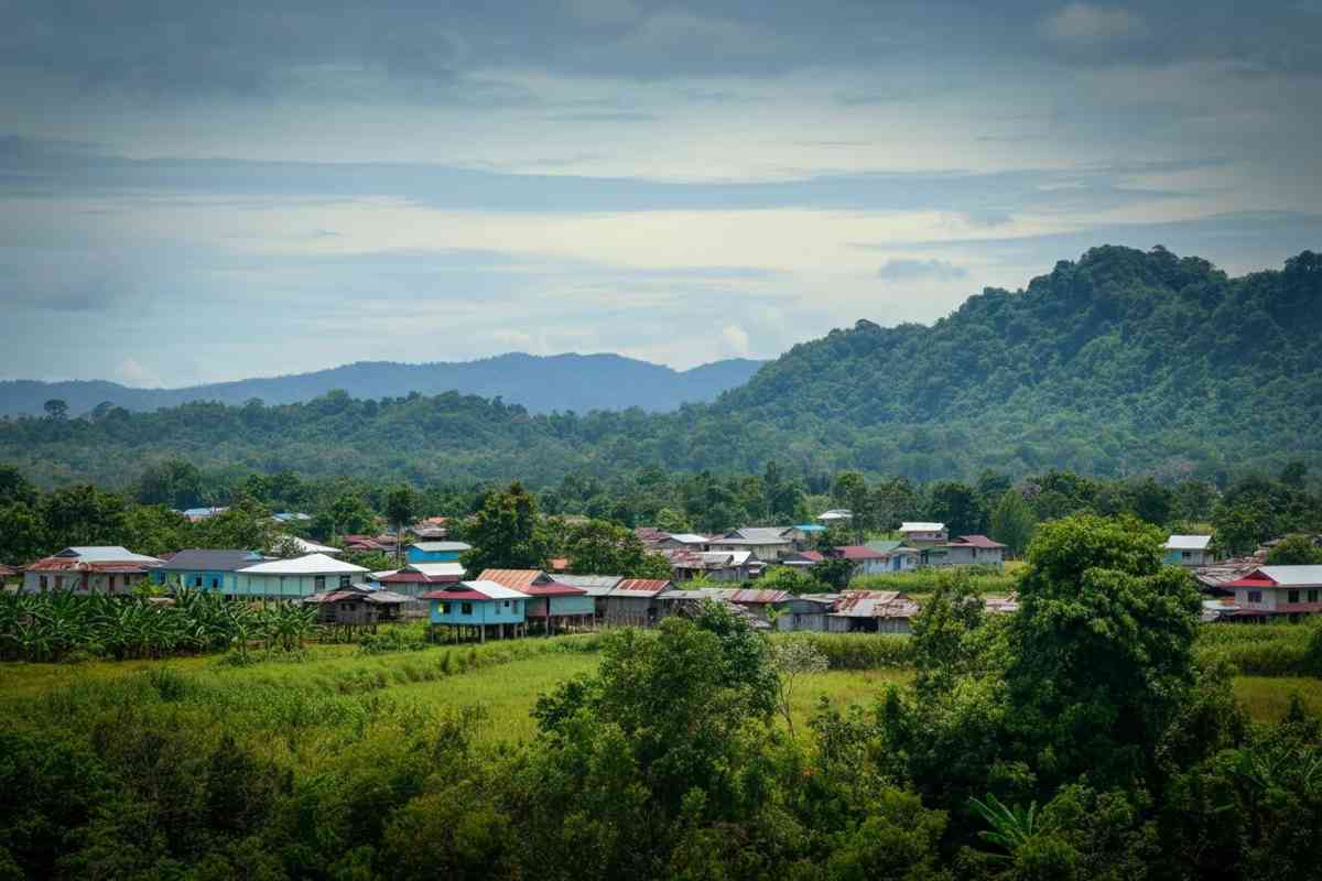 Civile ucciso negli attacchi delle forze thailandesi in Cambogia