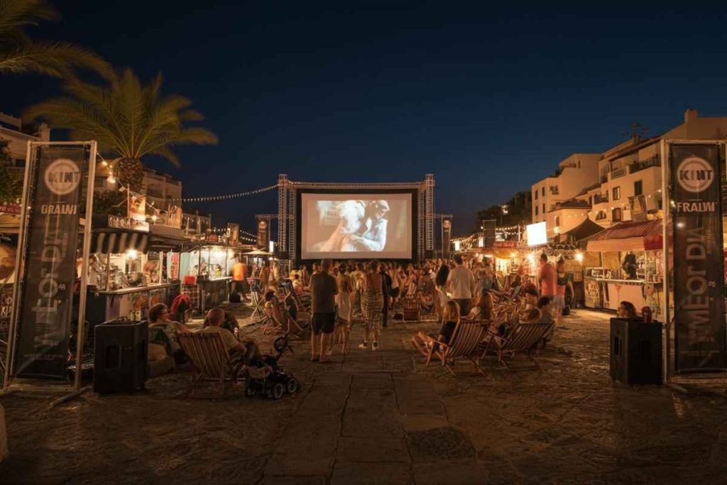 Riccione si prepara a vivere l'emozione del cinema con le giornate di Ciné