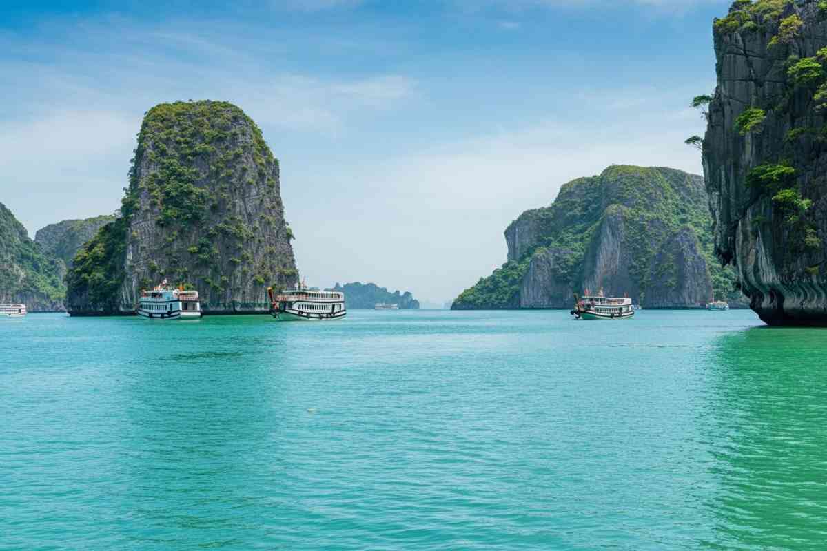 Tragedia in Vietnam: naufraga un battello turistico, 28 vittime accertate