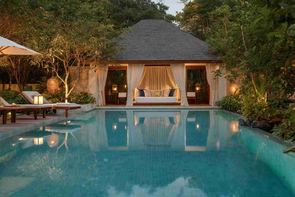 Francia in discussione: vietare i resort adults only per proteggere i bambini