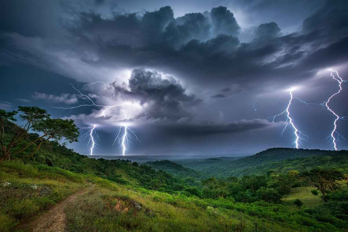 Il sorprendente segreto dei fulmini: una reazione a catena svelata