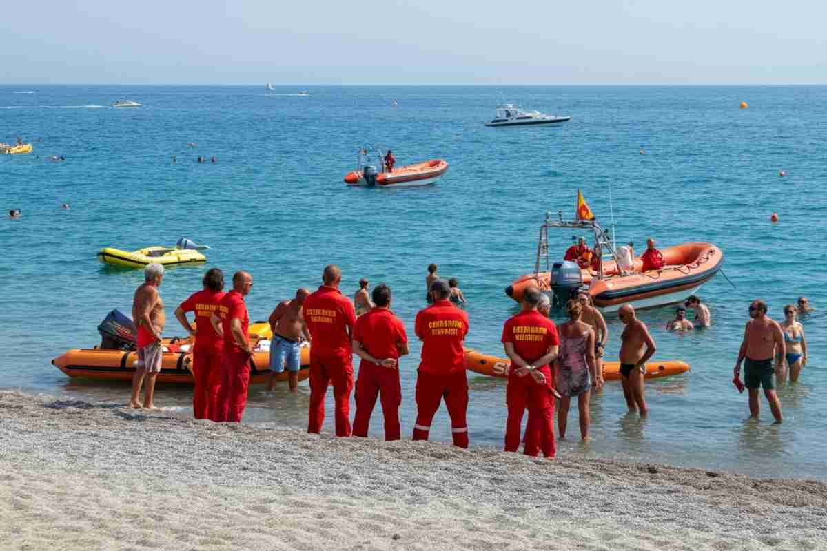 Rimini, bagnini in sciopero: la sfida contro l'ordinanza che allarga la zona di controllo in pausa pranzo