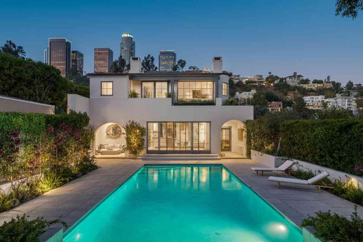 Brad Pitt cede la sua villa di Los Angeles ad Austin Butler: un affare da sogno