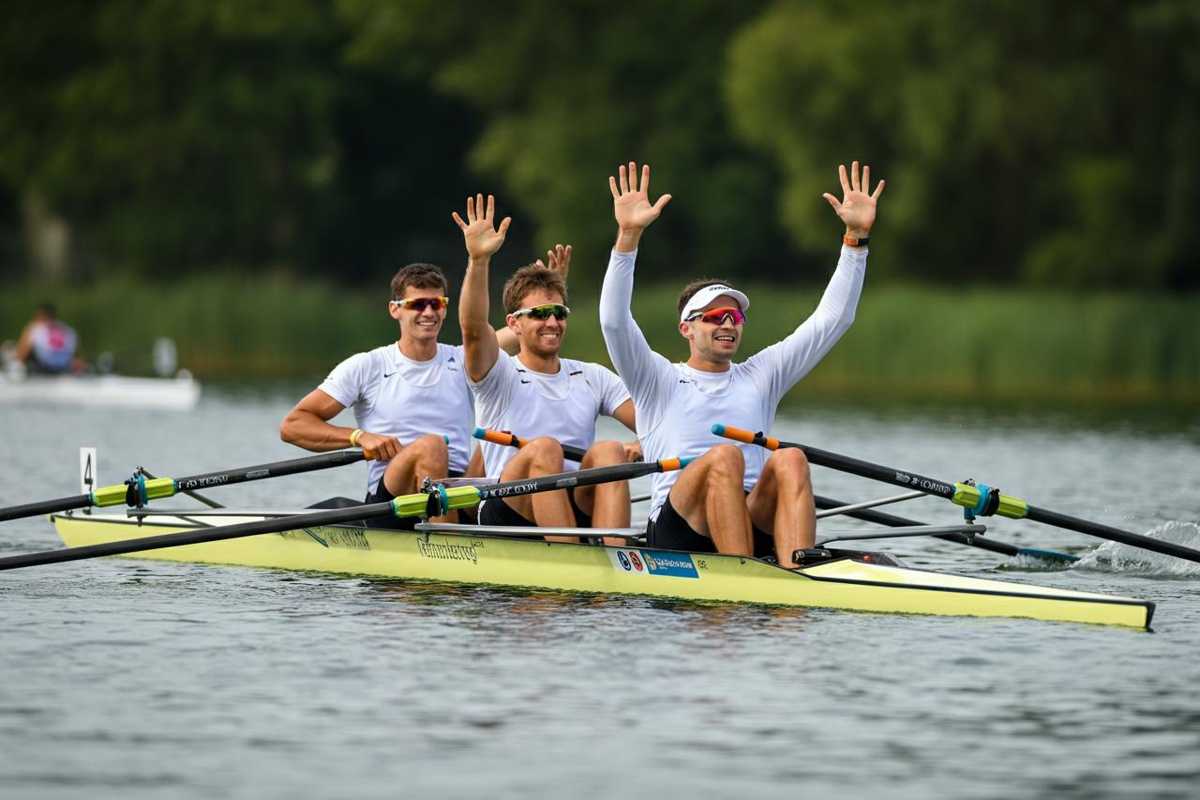 Italia conquista il titolo mondiale nel quattro di coppia di canottaggio