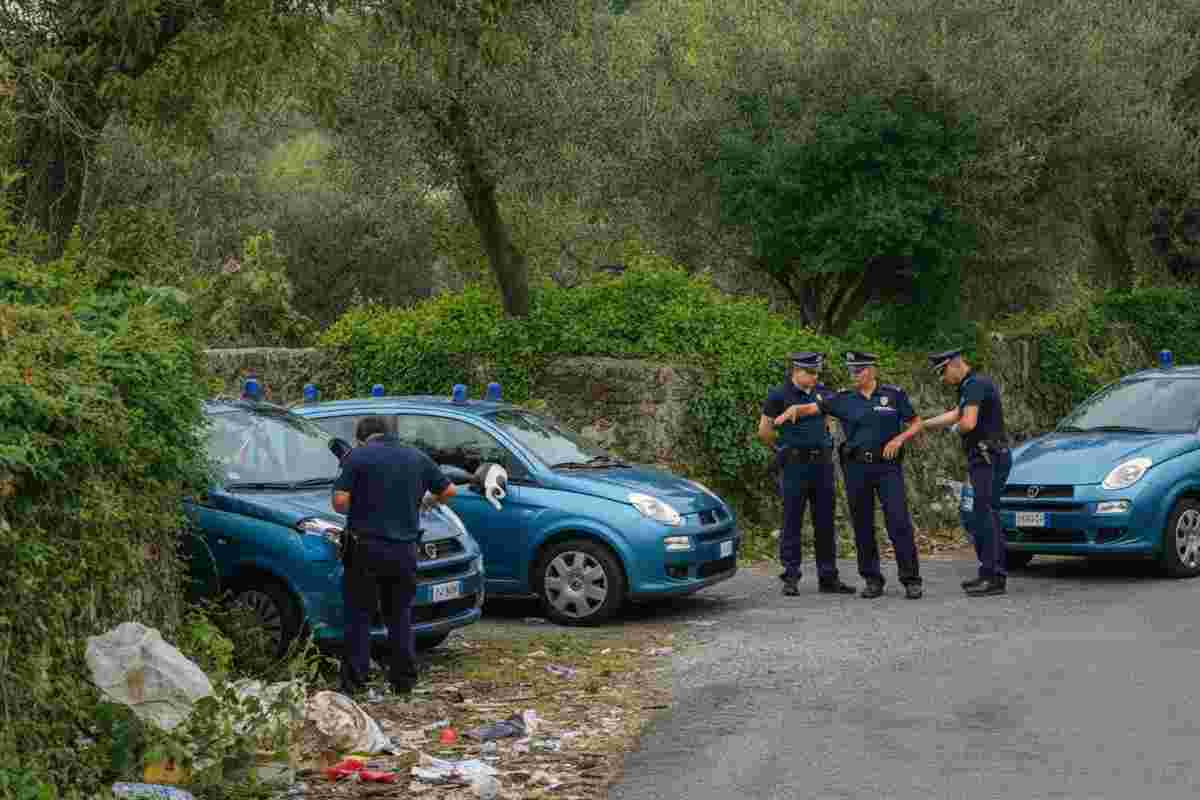 Lucca: scoperto a trasportare rifiuti pericolosi con targa falsificata e il trucco delle auto gemelle