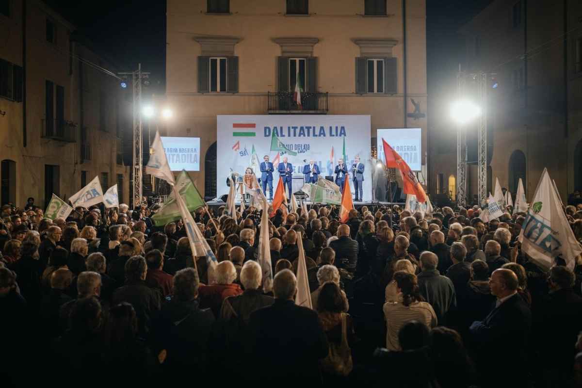 Tajani propone: ogni partito dovrebbe avere il suo candidato premier