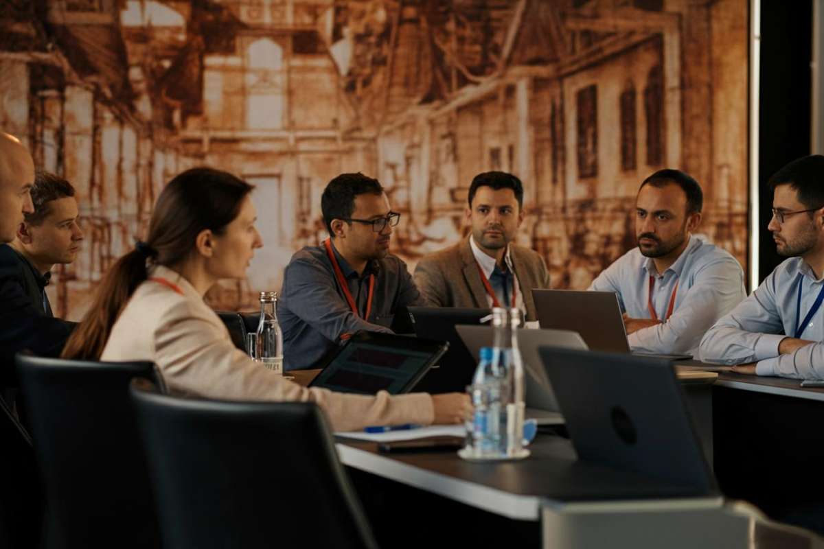 De Luca: il futuro delle professioni passa per il lavoro e l'esperienza del passato