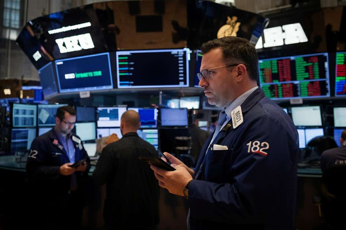 Milano in attesa: l'incertezza della Borsa europea prima di Wall Street