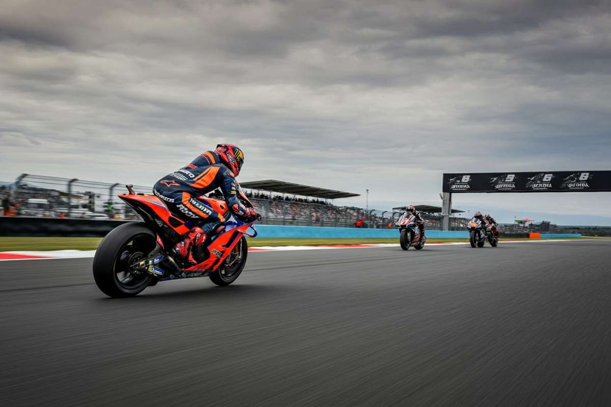 Raul Fernandez conquista l'Australia con una vittoria mozzafiato in MotoGP