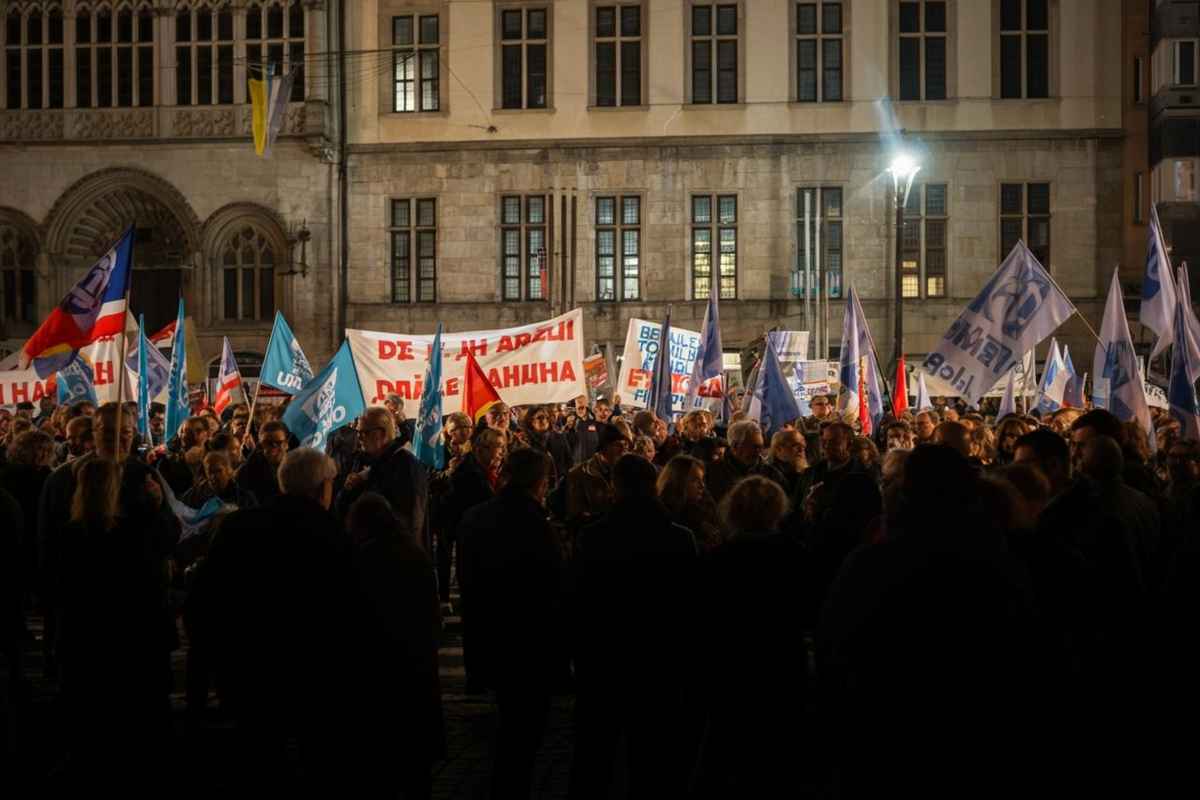 Repubblica Ceca: Babis guida, ma la maggioranza resta un miraggio