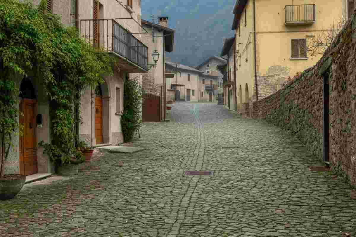 Una nonna astuta: simulò un incidente domestico per nascondere l'omicidio del marito
