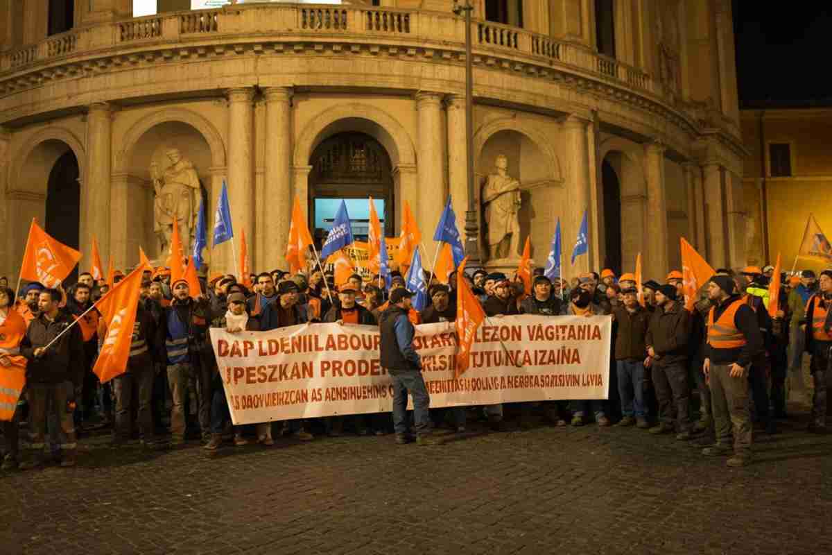 Franzolini (FenealUil): sabato a Roma per chiedere cambiamenti nella manovra