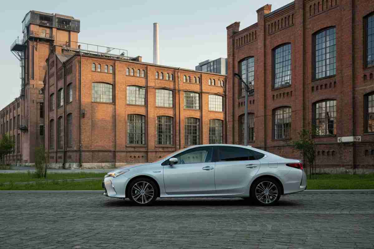 La 500 ibrida: un futuro sostenibile con 100.000 auto in più a Mirafiori ogni anno