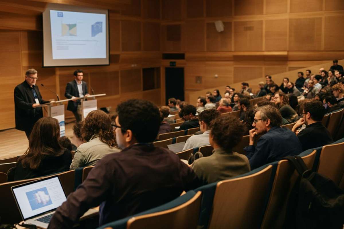 Parisi: l'Europa deve aumentare gli investimenti nella ricerca