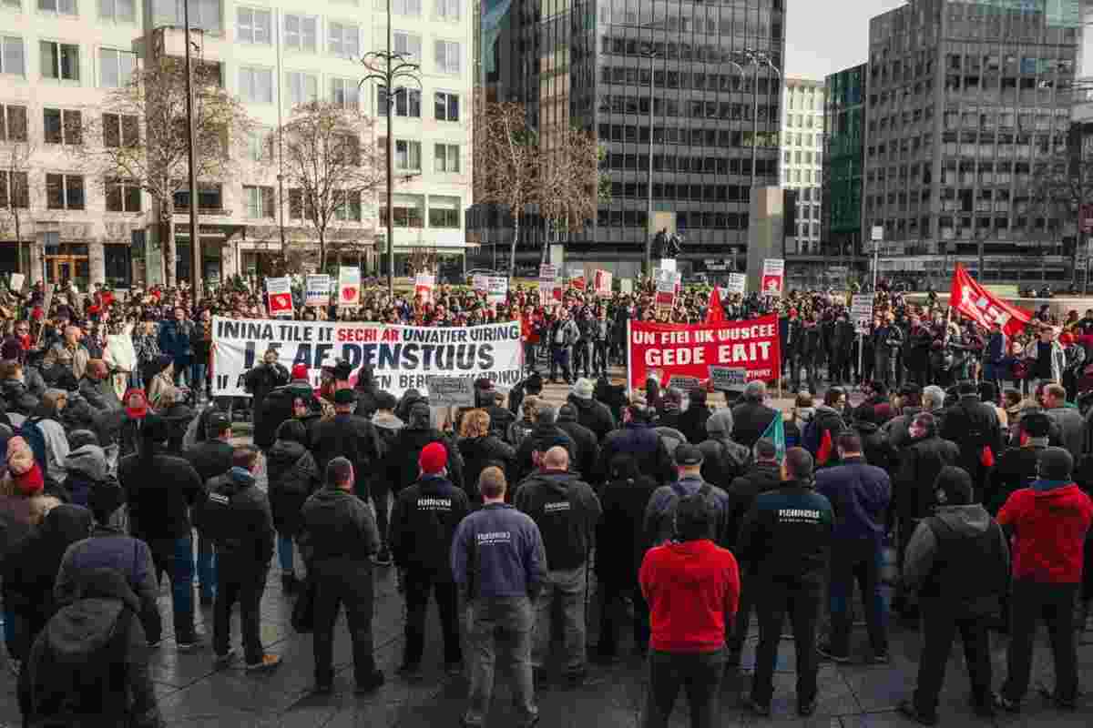Sciopero generale della Cgil: la manovra di Landini contro i privilegi dei ricchi