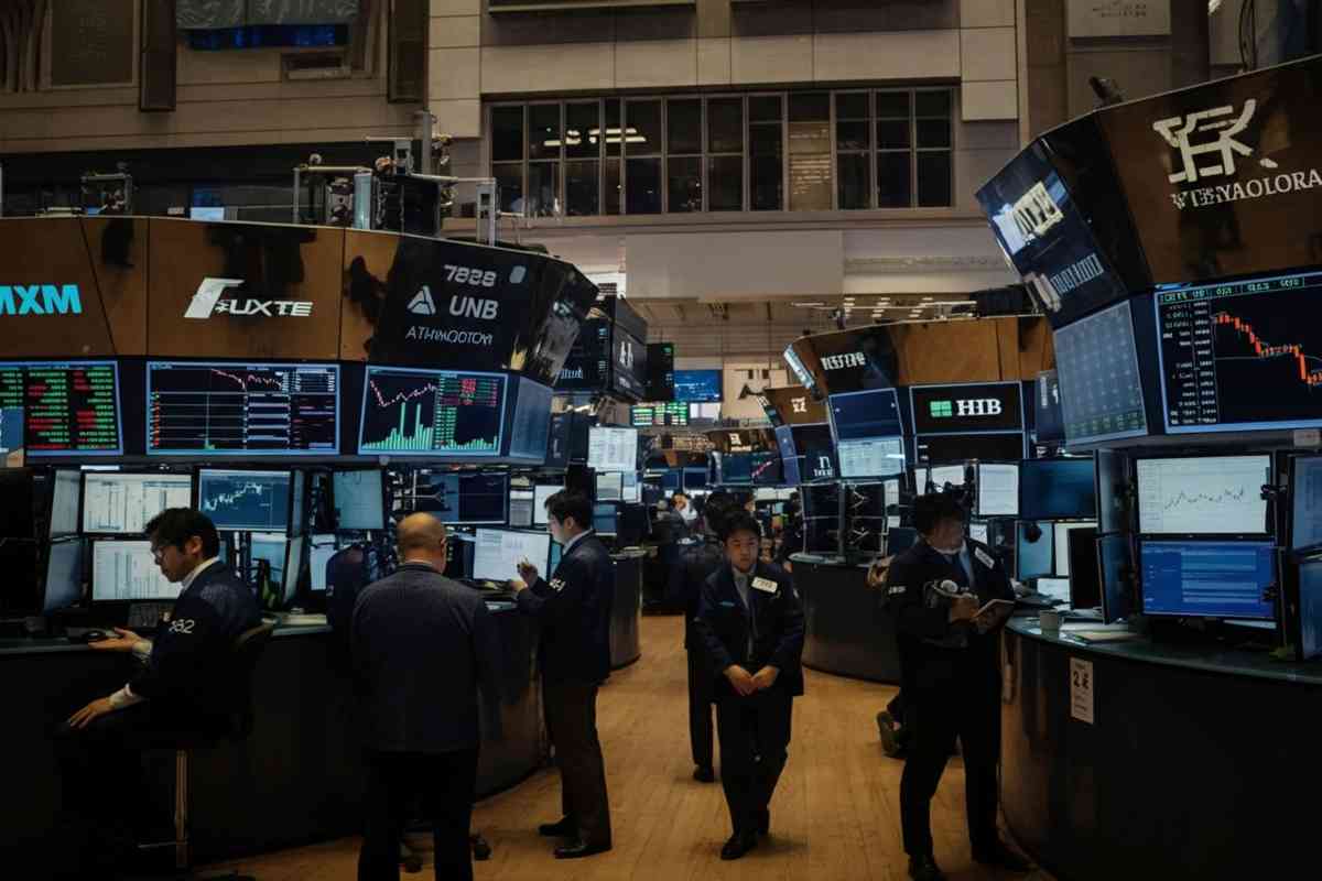 Tokyo apre in rialzo: la Borsa guadagna lo 0,86%