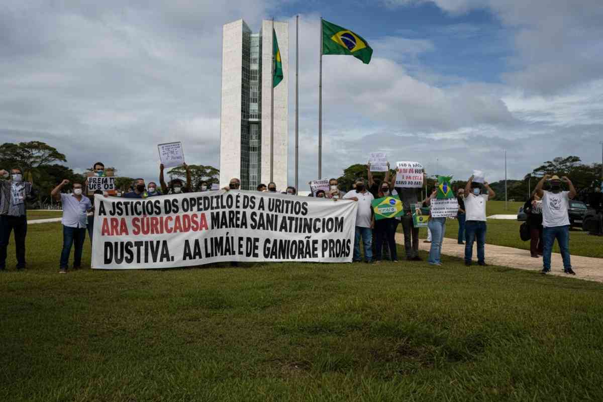 Brasile: il Senato alleggerisce le pene per gli assalti del 8 gennaio 2023