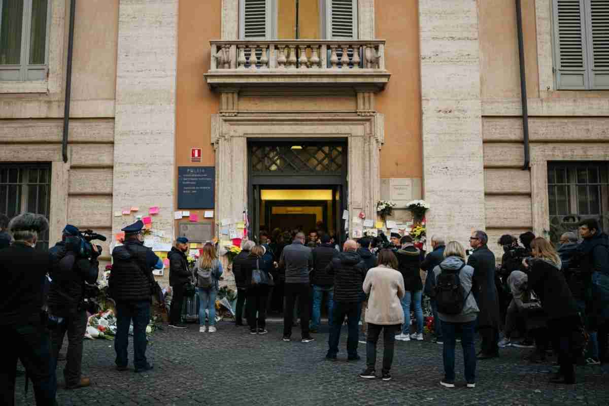 Emma Bonino lotta per la vita: ricoverata in terapia intensiva a Roma