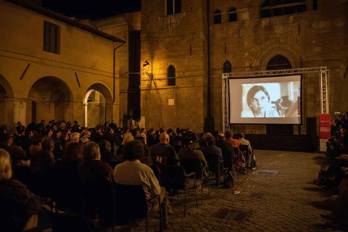 Festa in famiglia trionfa al Dorico International Film Fest di Nadir Taji