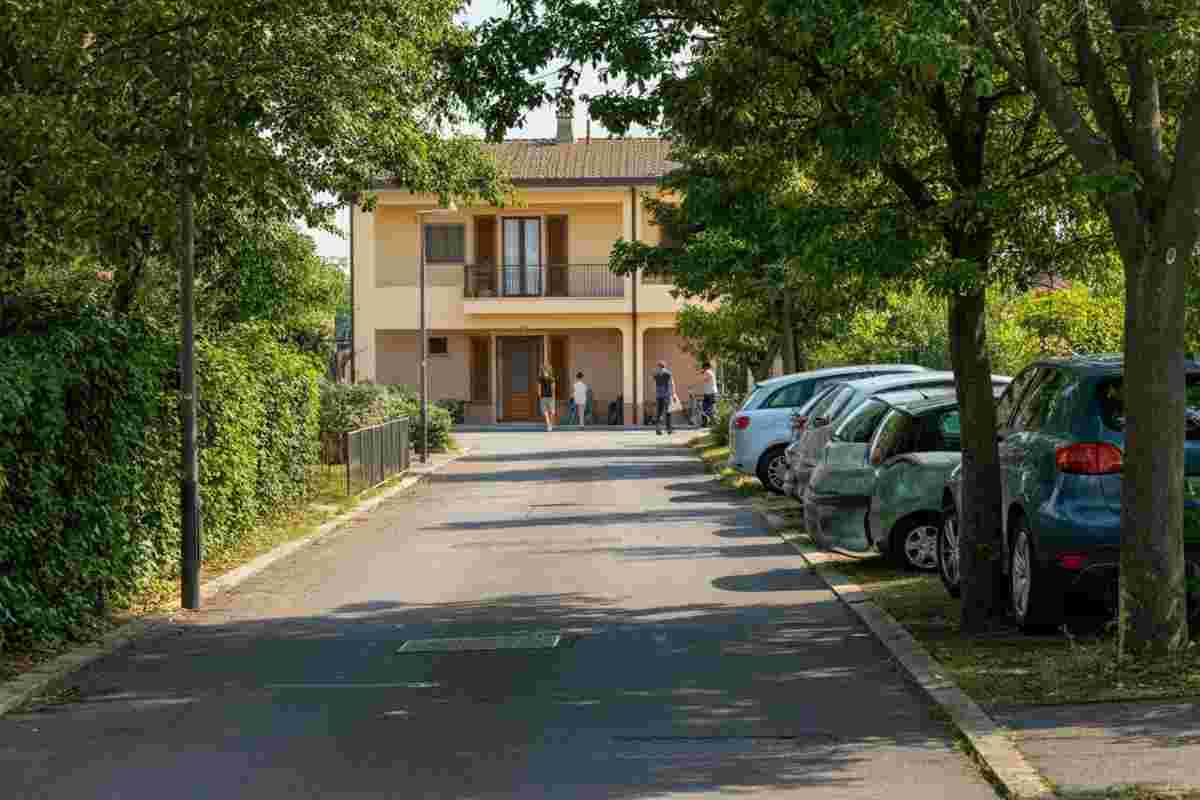 Garlasco: scatti inediti di Andrea Sempio il giorno dell'omicidio di Chiara Poggi, con le gemelle Cappa nel mirino