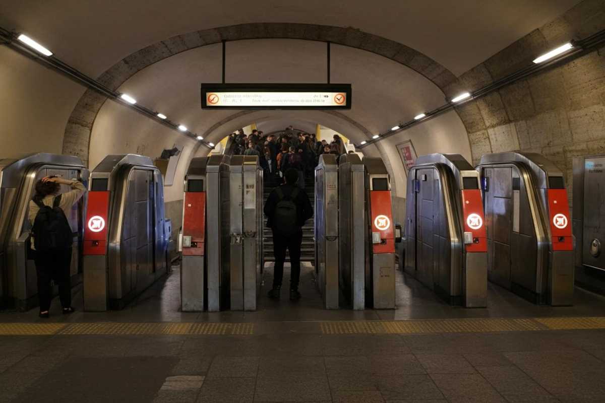 Sciopero Cgil: caos nei trasporti e nelle scuole