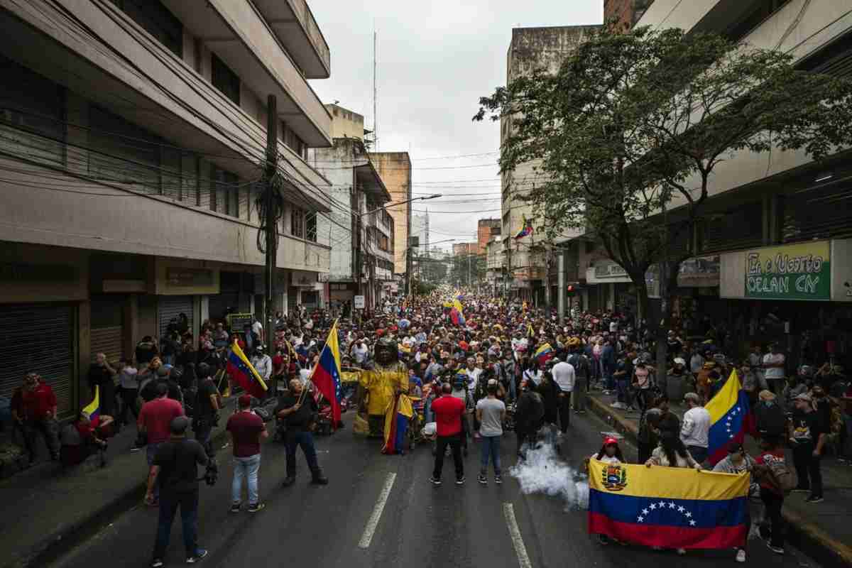 Corina Machado: la sfida per il potere è iniziata
